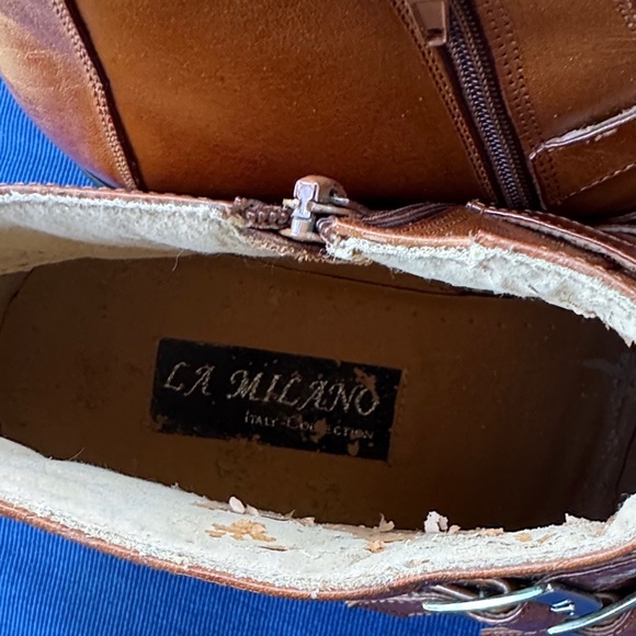 Men's Tan Leather Chukka Boots with Double Buckle - Picture 4 of 7